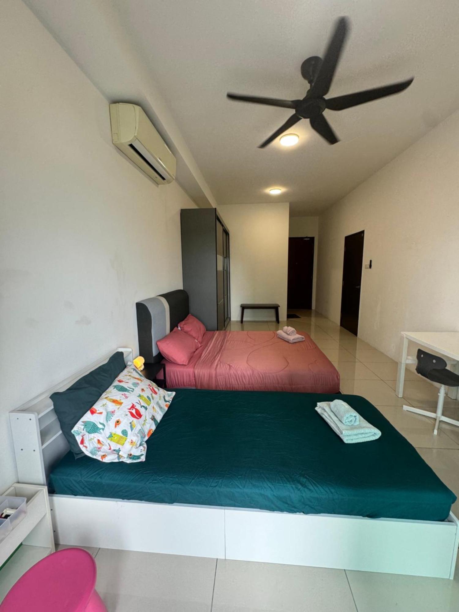 ג'והור בהרו Homenest Jb City Poolview Suite By Cozy Home מראה חיצוני תמונה